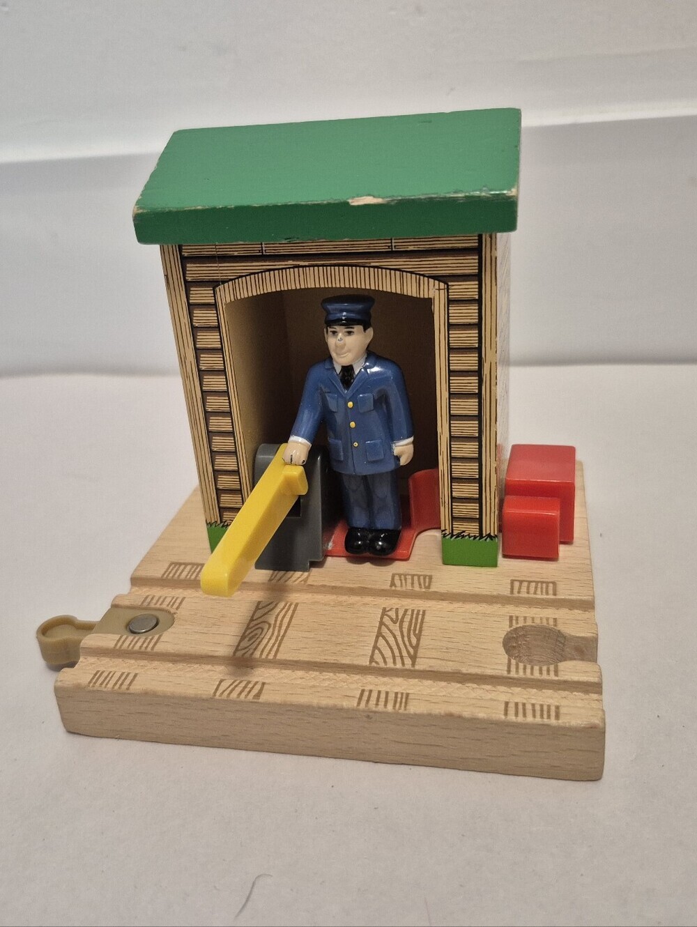 Learning Curve Thomas & Friends Wooden Railway Conductor Shed from 2001